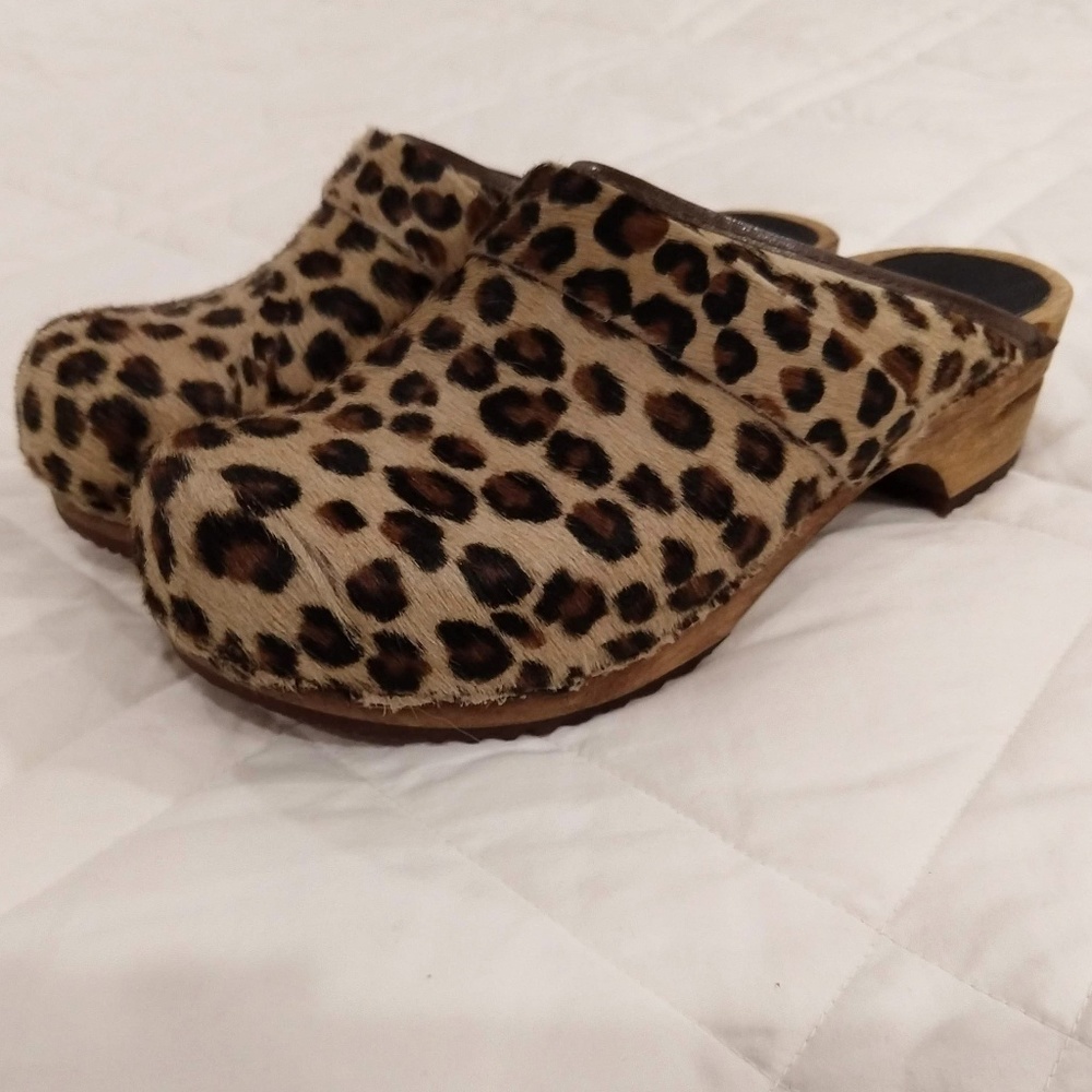 Sanita Wooden Leopard Print Clogs 37